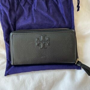 Tory Burch wallet